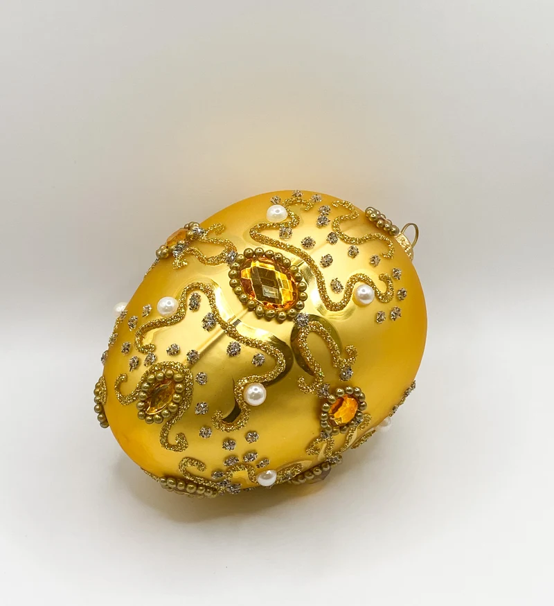 Goldenes Faberge-Ei barock mit Perlen und goldenen Schmucksteinen