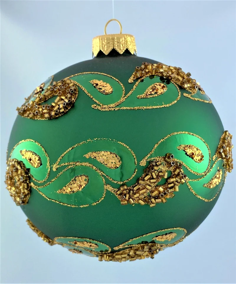 Kugel dunkelgrün mit goldenen Blätterranken