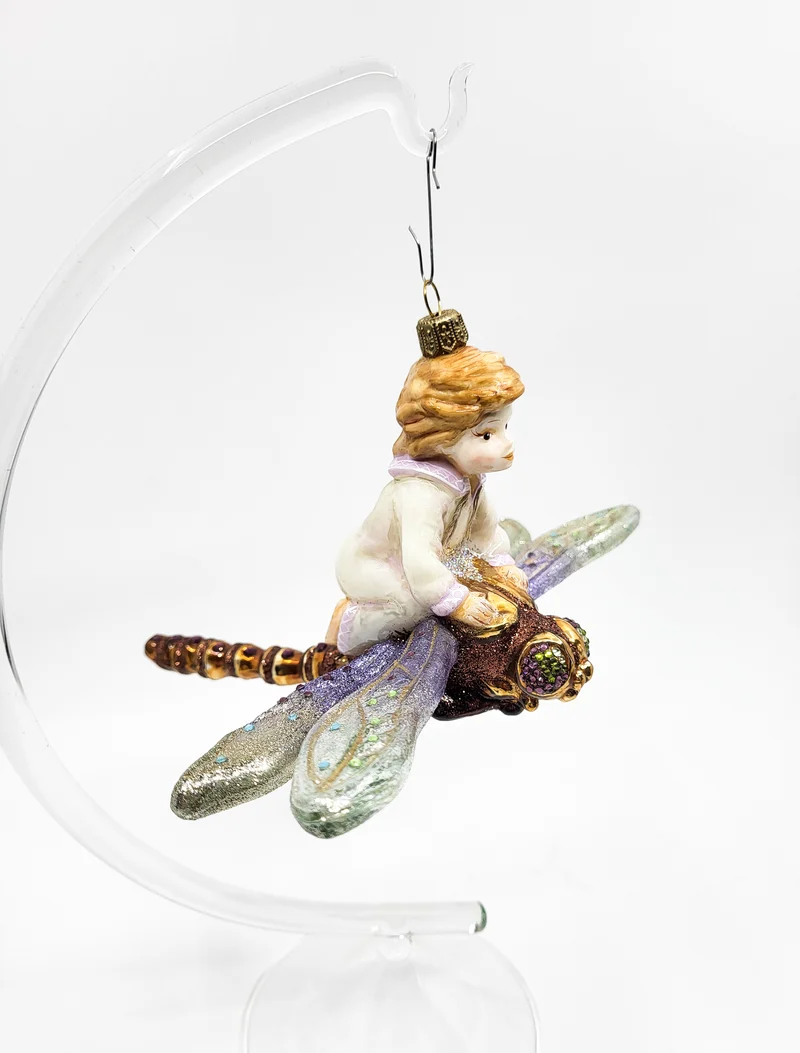 Kind fliegt auf der Libelle, AtlasArt