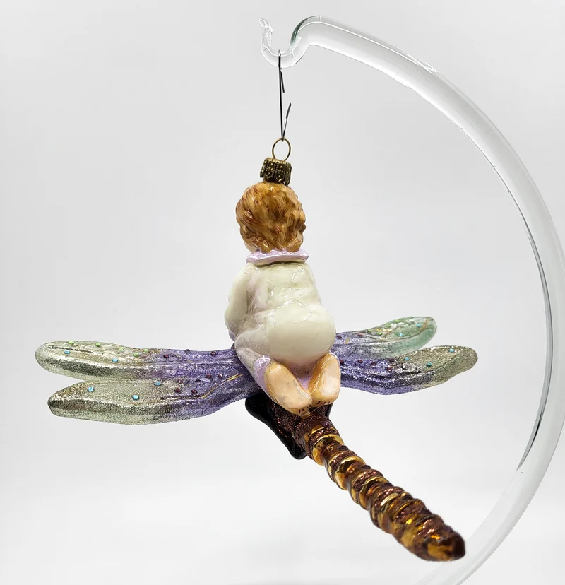Kind fliegt auf der Libelle, AtlasArt