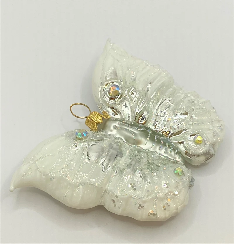 Silberweisser Schmetterling