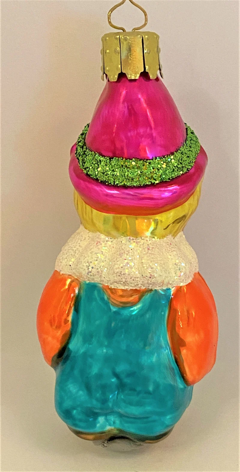 Pinocchio in türkis Hose