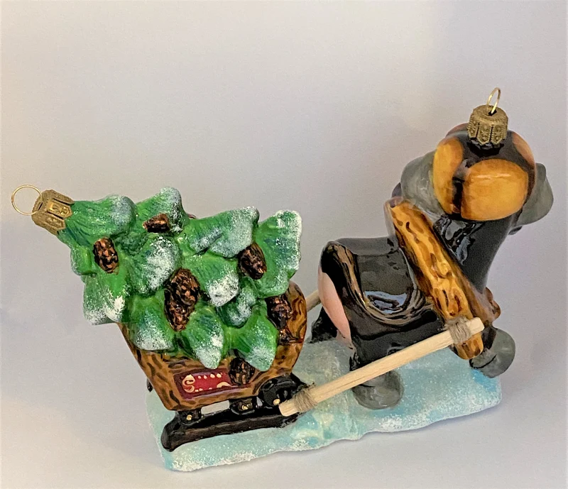 Der Büffel bringt den Christbaum mit dem Schlitten, ATLASART
