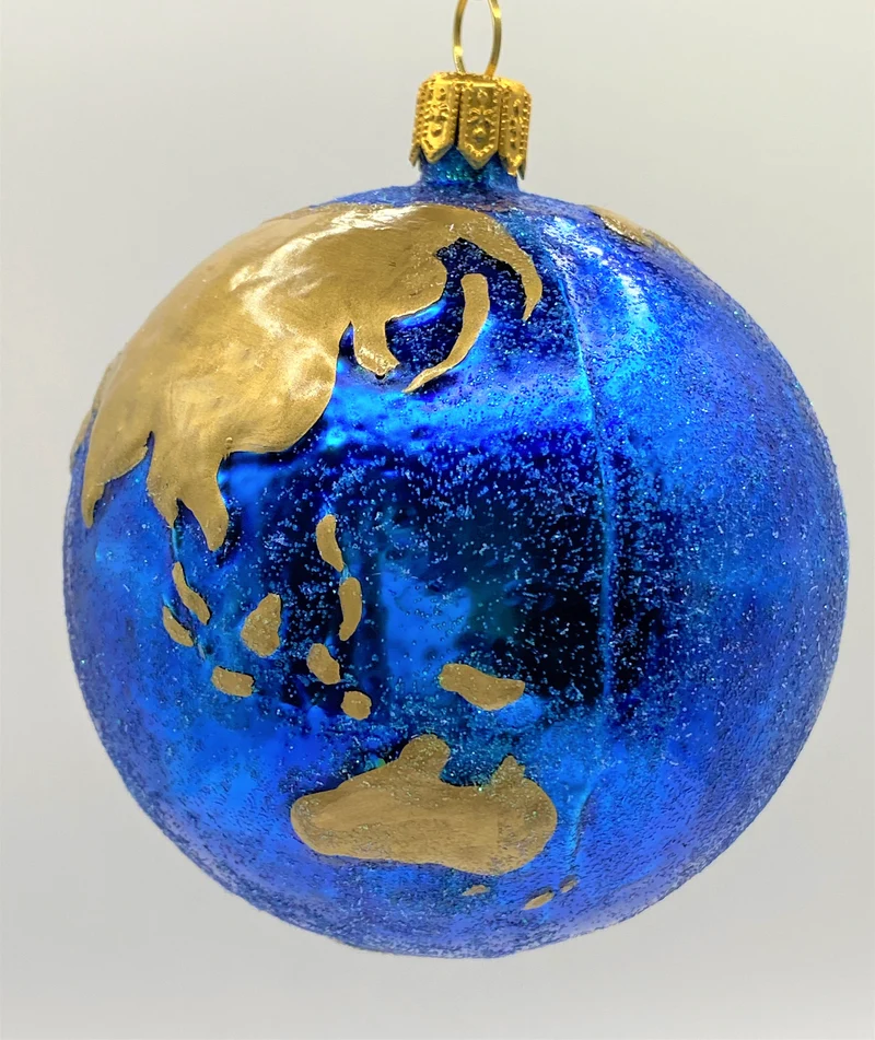 Planet Erde mit goldenen Kontinenten