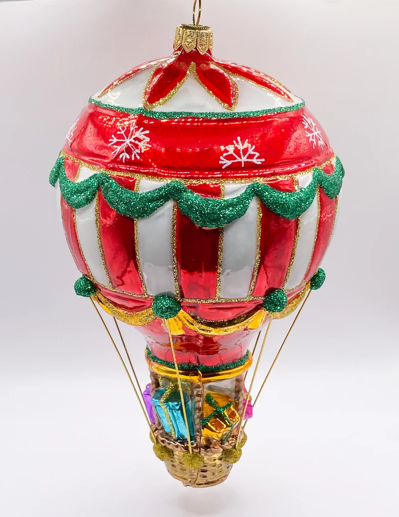 Grosser Heissluftballon mit Geschenken, Montgolfier