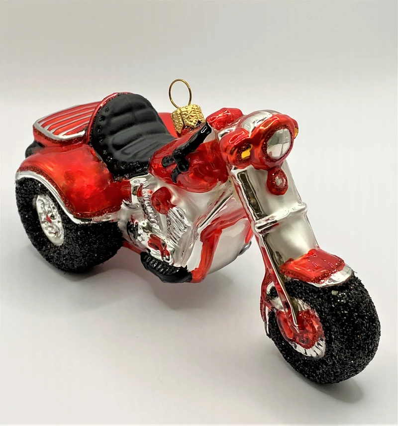 Rotes Trike, Motordreirad