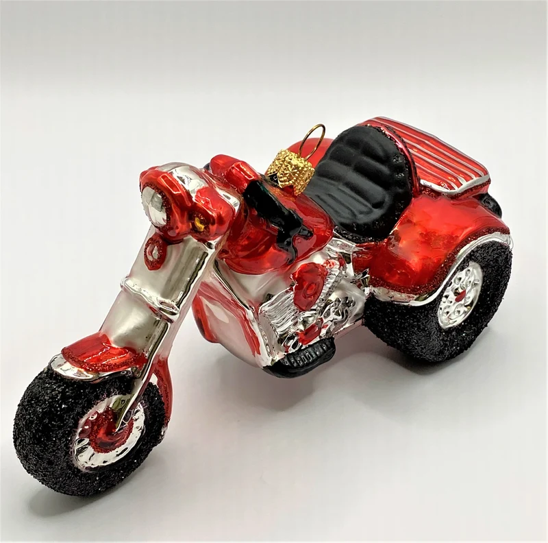Rotes Trike, Motordreirad