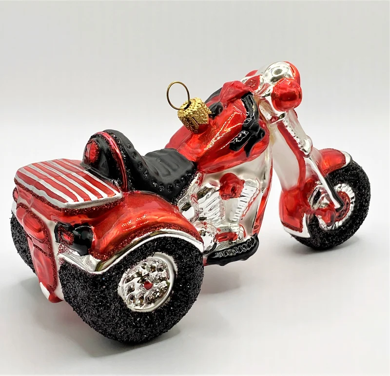 Rotes Trike, Motordreirad