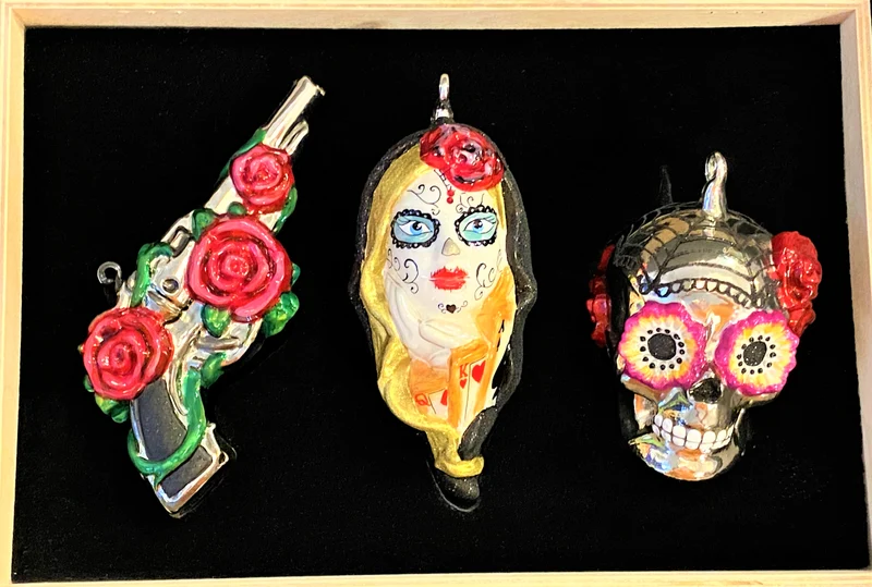 Dia de los Muertos, KOMOZJA MOSTOWSKI