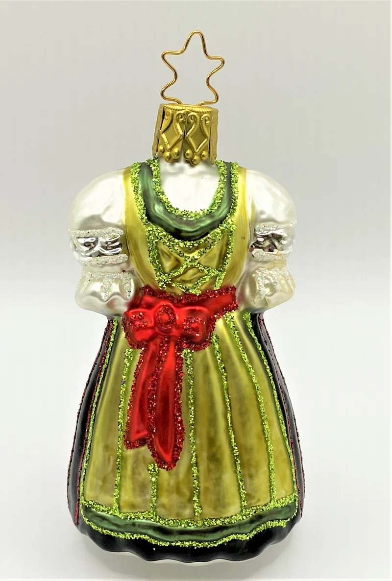 Dirndl mit grüner Schürze