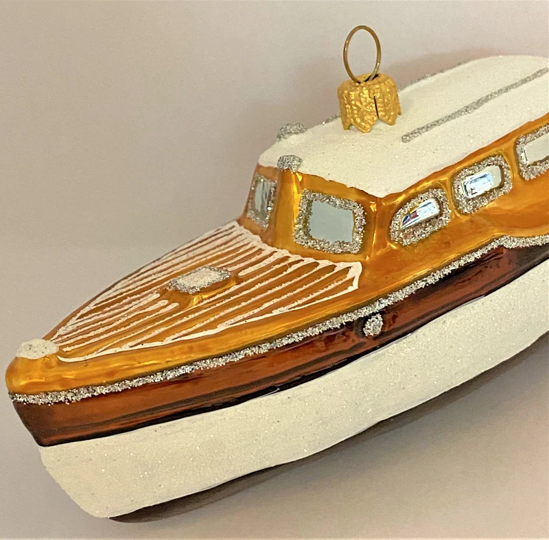Klassisches Mahagoni Boot