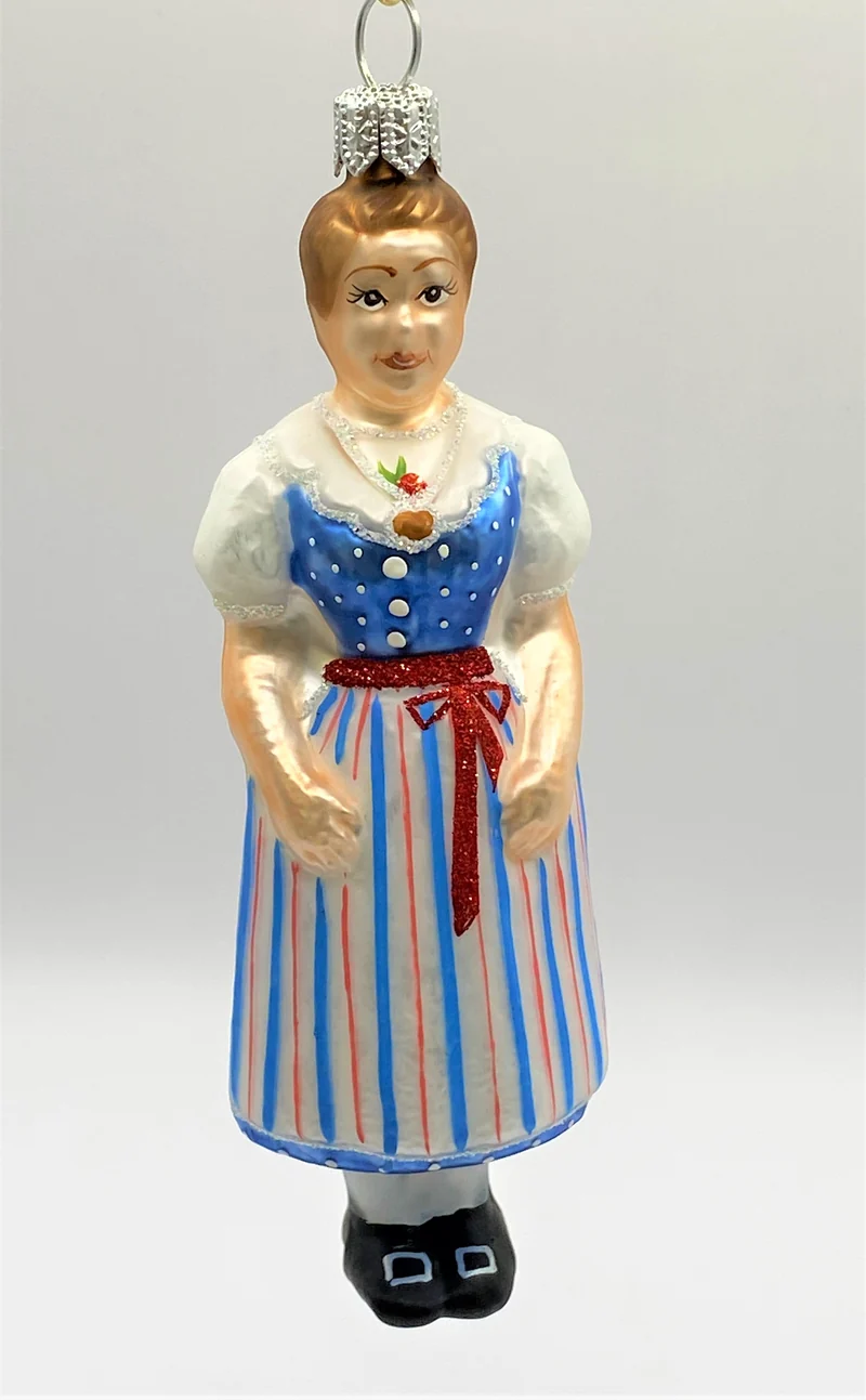 St.Galler Trachten-Mädchen