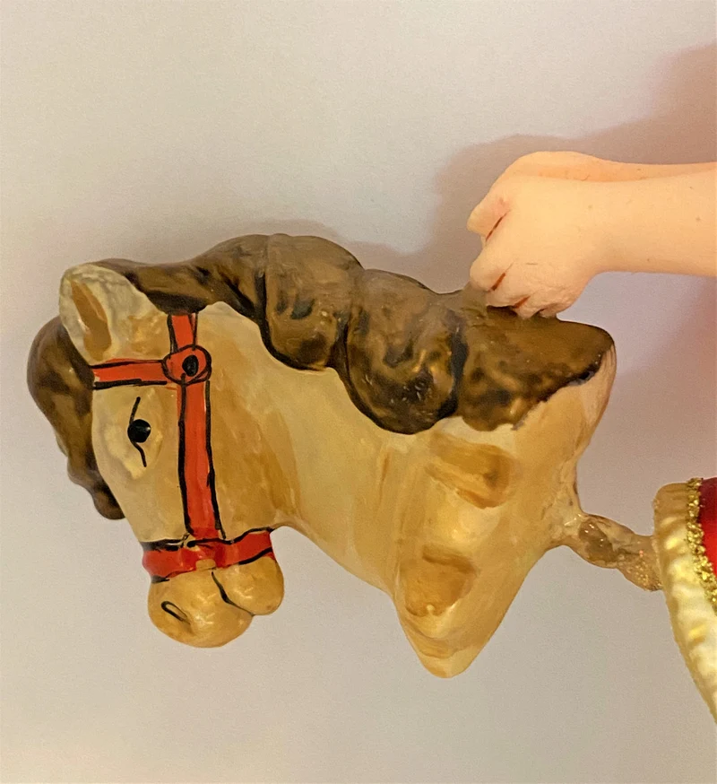 Mädchen mit Stecken-Pferdchen, KOMOZJA MOSTOWSKI