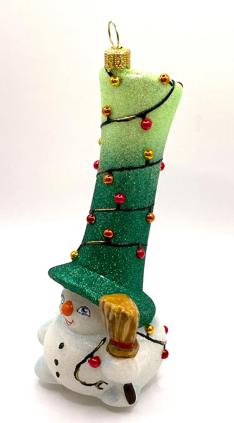 Schneemann mit Weihnachtshut, KOMOZJA MOSTOWSKI