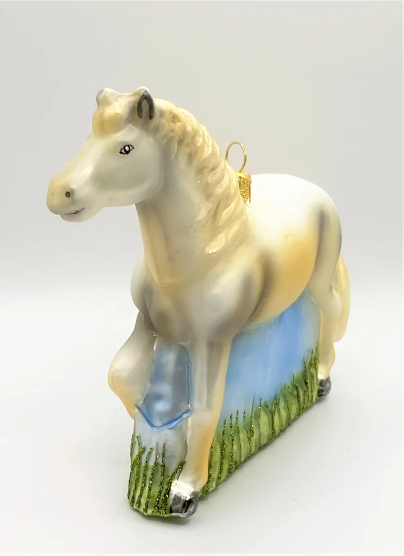 Weisses Pferd, Schimmel
