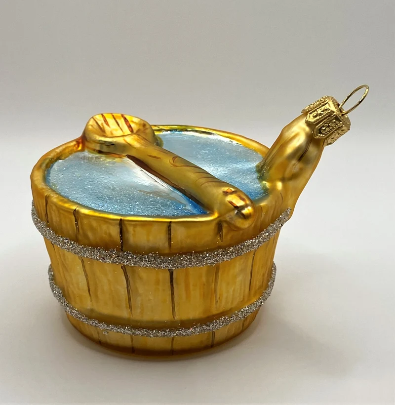 Wasserzuber mit Holzlöffel für Saunaaufguss