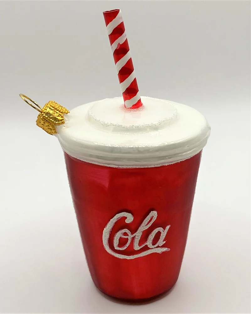 Becher Cola mit Strohhalm, Limonade