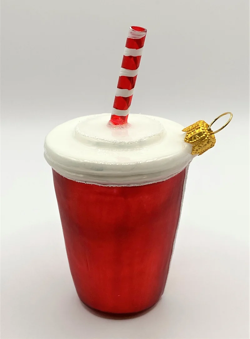 Becher Cola mit Strohhalm, Limonade