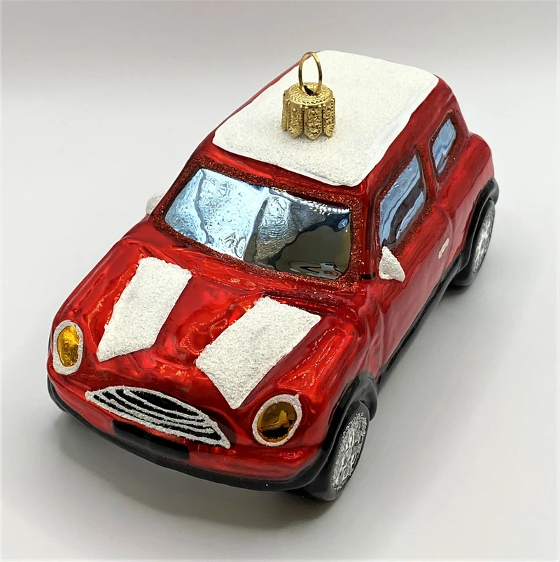 Roter Mini Cooper mit weissem Dach