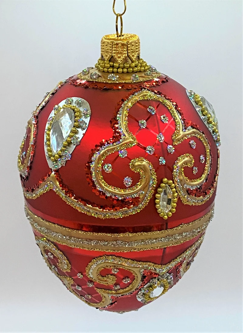 Warmrotes Faberge-Ei mit Barock Muster, silberne Steine
