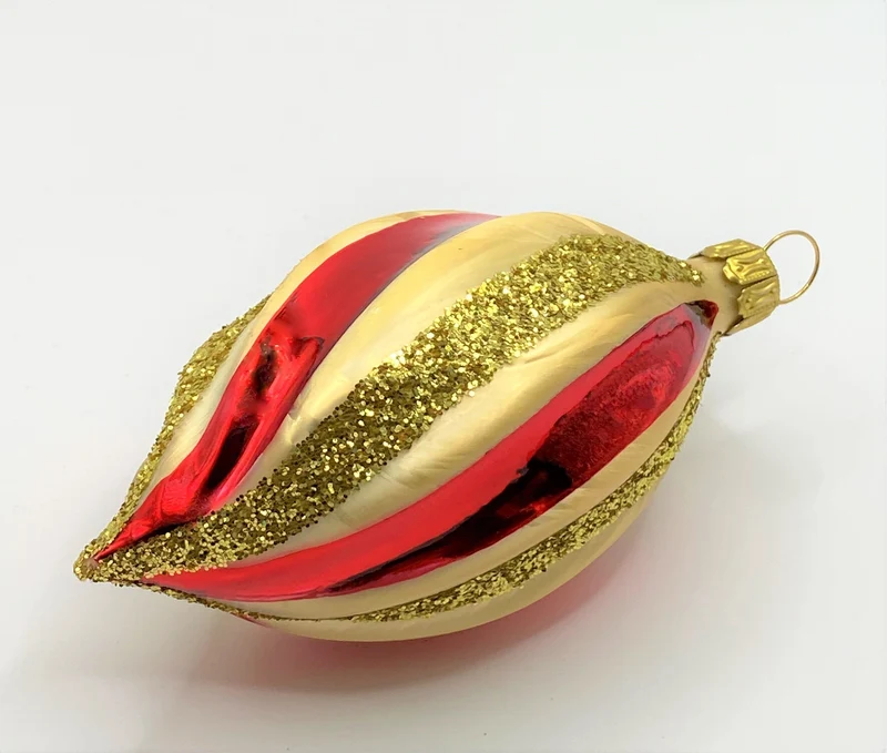 Zapfenform Rot und goldener Eislack