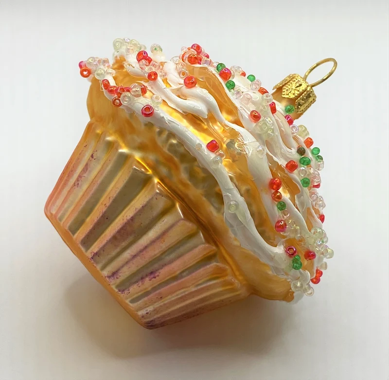 Grosser Funetti- Cupcake