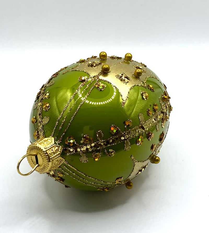 Faberge-Ei grün mit goldenem Streifendekor