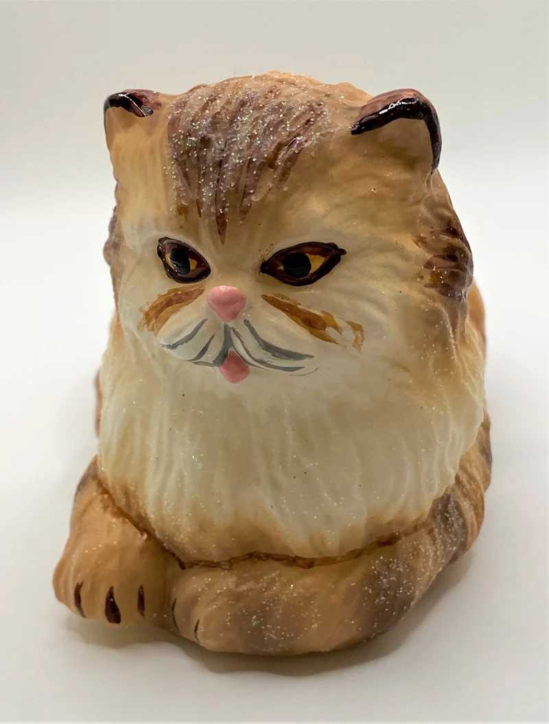 Hellbraune Perser-Katze