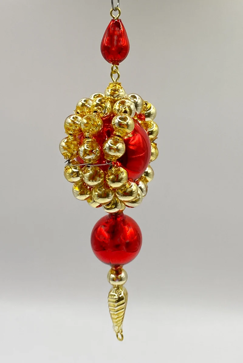 Gablonzer Perlen Tropfenform in Rot und Gold