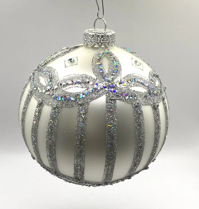 Kugel weiss silber mit Biedermeiermotiv