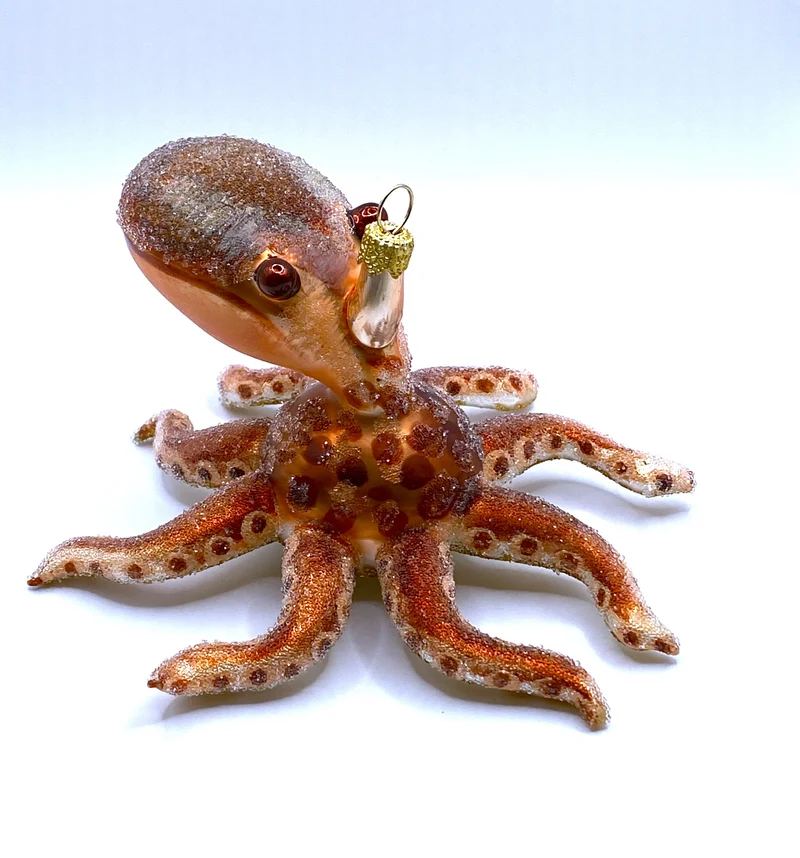 Grosser brauner getupfter Tintenfisch