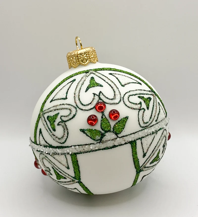 Weisse Kugel mit stilisierten Herzen im Jugendstil Dekor