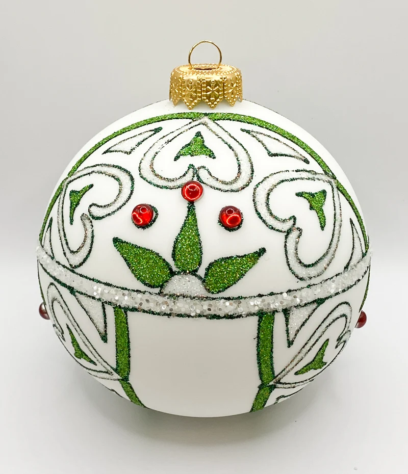 Weisse Kugel mit stilisierten Herzen im Jugendstil Dekor
