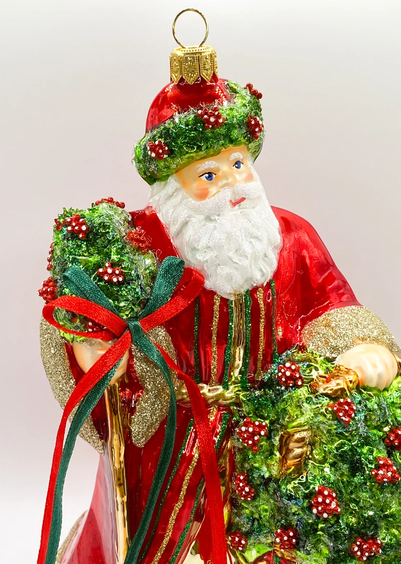 Der Weihnachtsmann bringt einen Korb voller Blumen