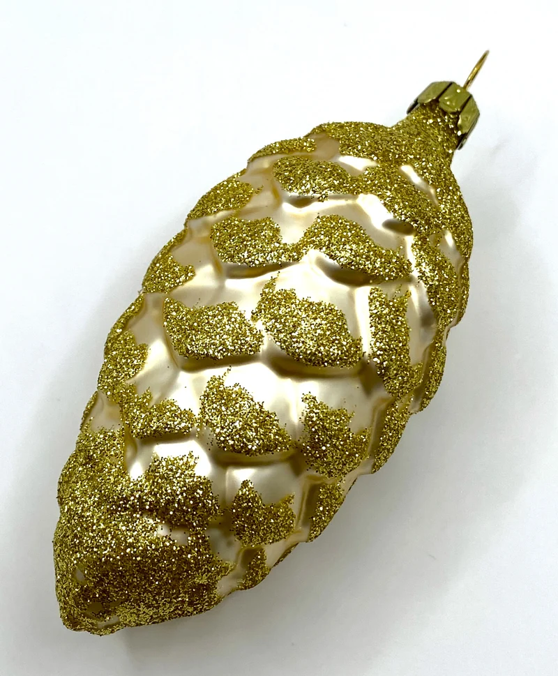 Zapfen champagnerfarben mit goldenem Glitter
