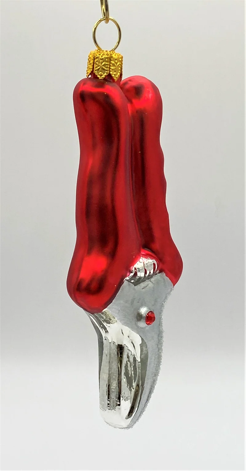 Baumschere mit rotem Griff
