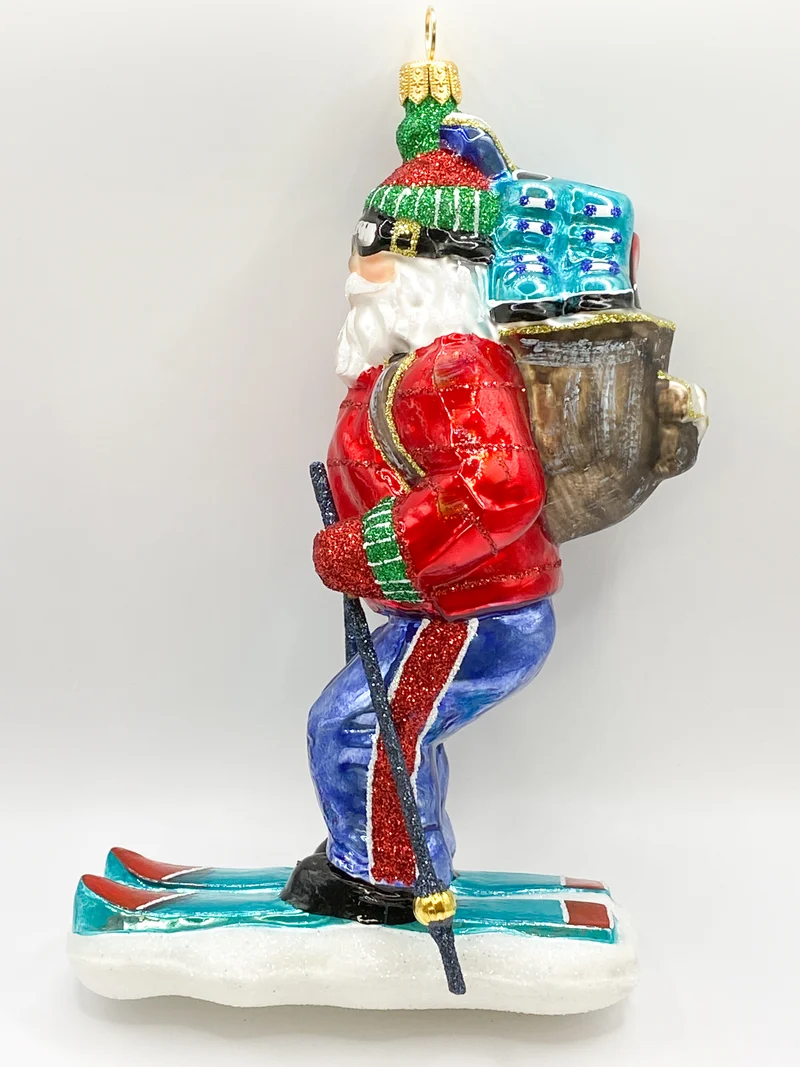 Santa Claus fährt Ski