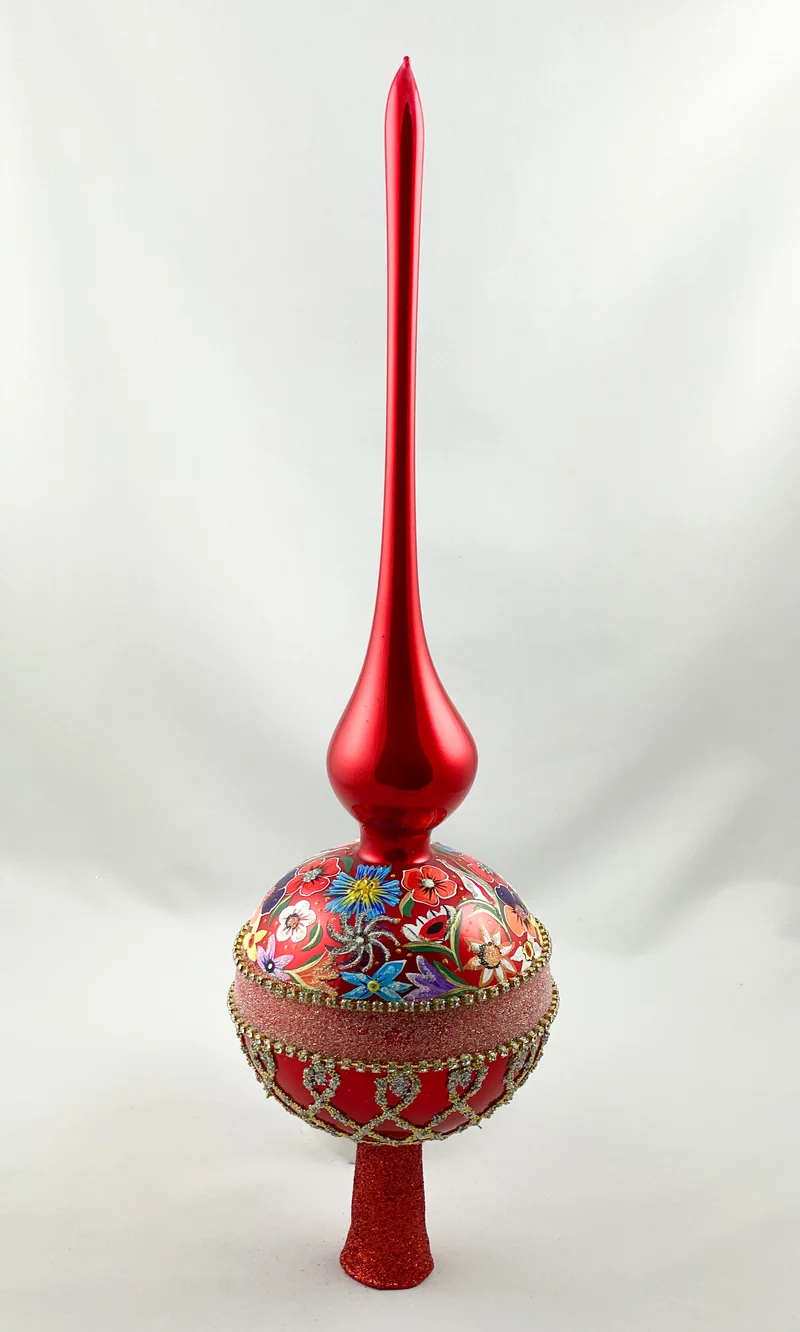 Rote Christbaumspitze im Barockstil mit hübschem Blumendekor