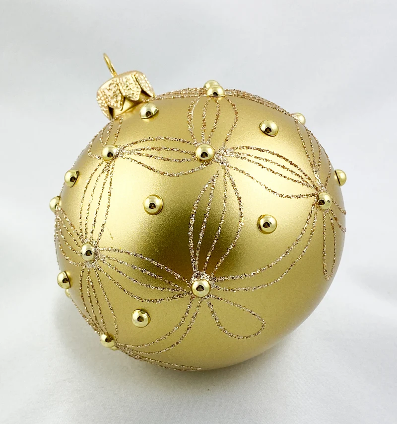 Kugel gold mit goldenen Steinen