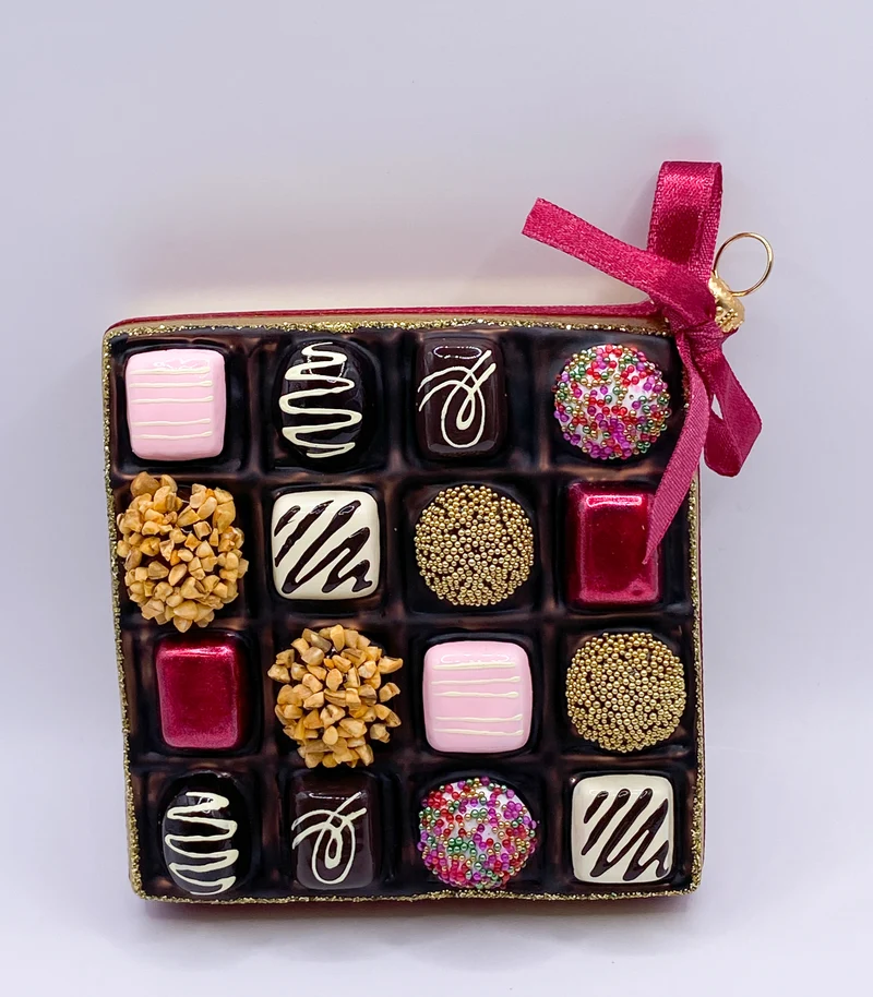 Quadratische Box mit Pralinen