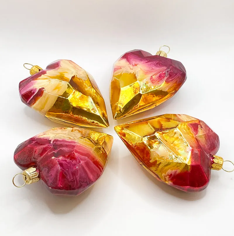 Herz gold-magenta marmoriert, kubistisch