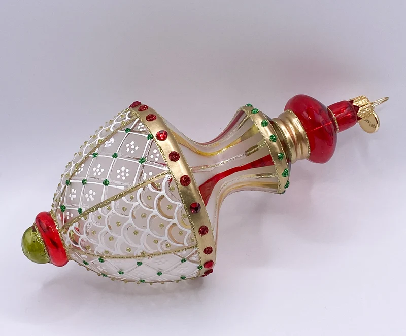Laternenform transparent mit aufwändigem Dekor, GlitterLab