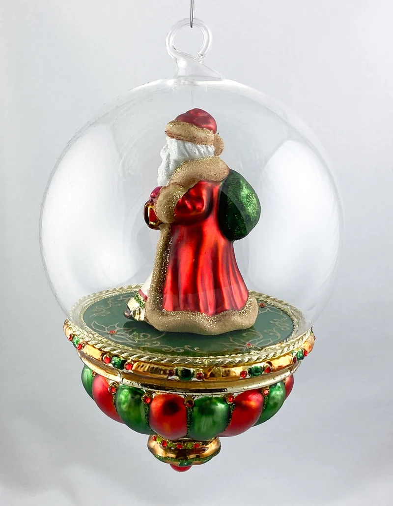 Weihnachtsmann mit Laterne in schön gestalteter Glaskugel, KOMOZJA MOSTOWSKI