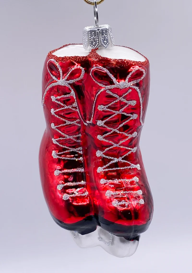 Glänzend roter Damen-Schlittschuh