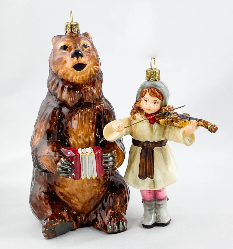 Das Mädchen und der Bär musizieren zusammen, AtlasArt