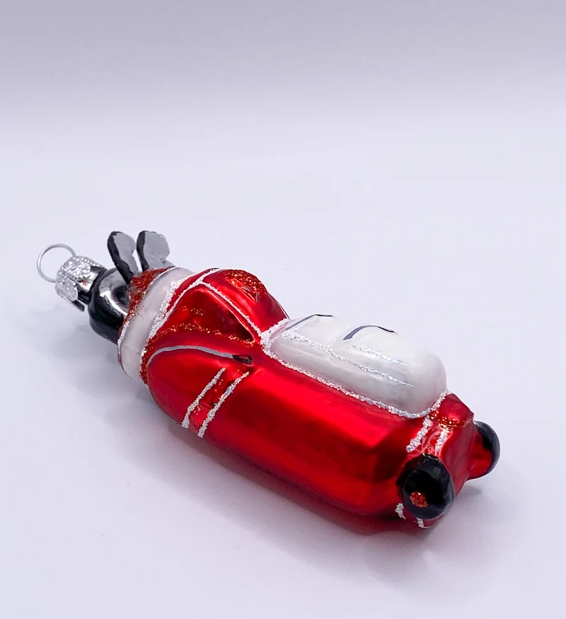 Golf-Bag mit Golfschlägern