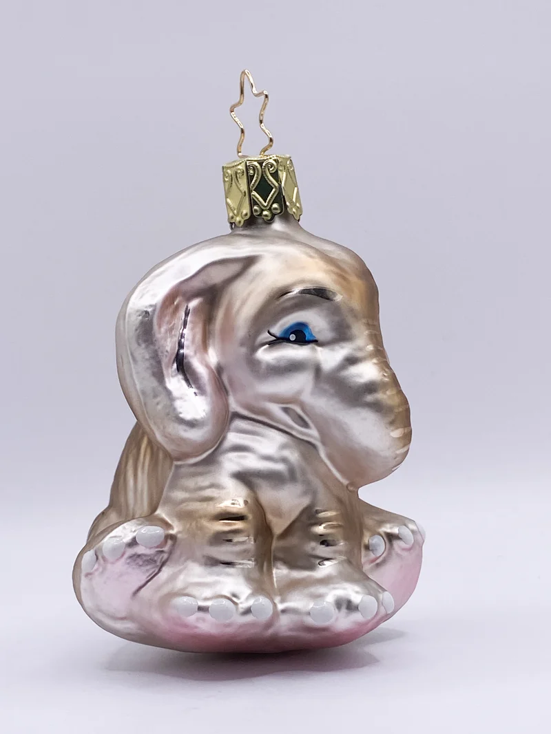 Süsser Baby-Elefant