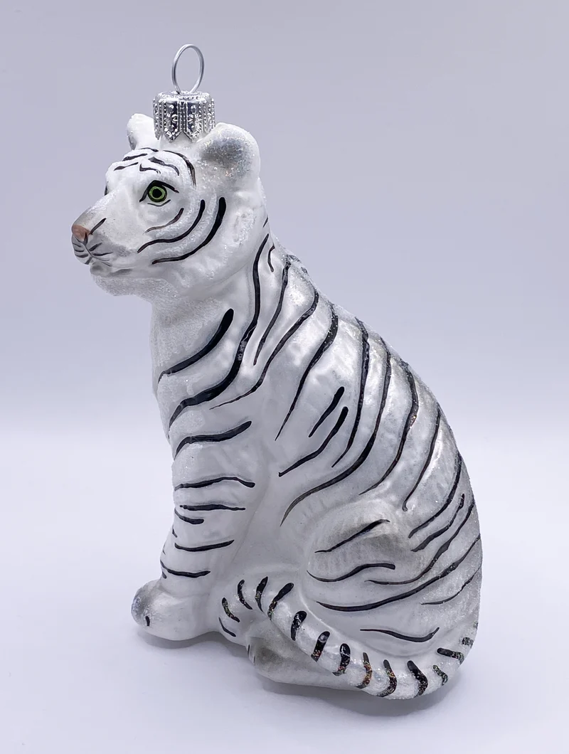 Ruhender weisser Tiger