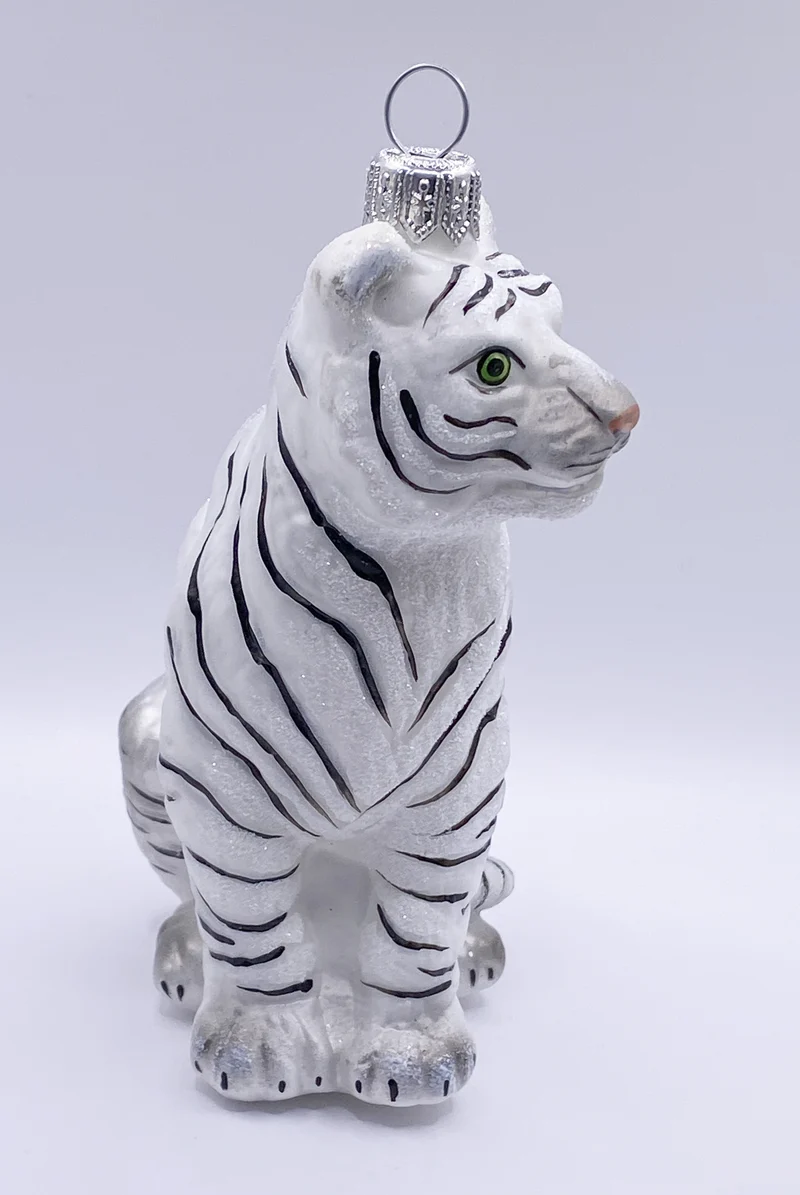 Ruhender weisser Tiger