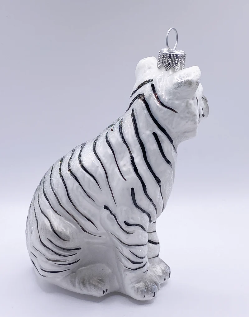 Ruhender weisser Tiger